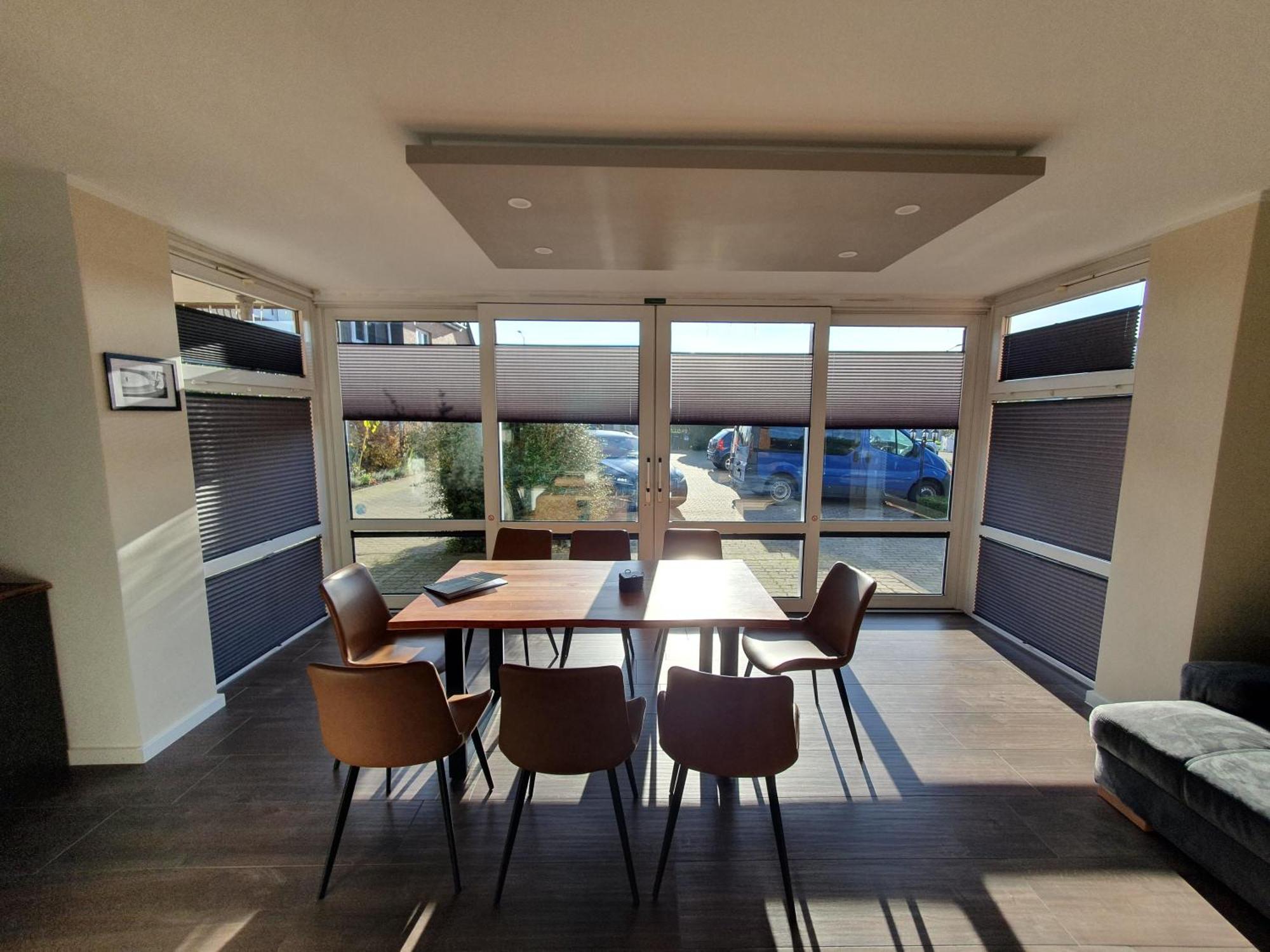 Neumuehler Hof Ferienwohnung "Stefan" Bietet 4 Schlafzimmer Und 4 Baeder , Eine Grosse Badewanne Und Grosser Terrasse Zum Garten, Kostenfreie Parkmoeglichkeiten Schwerin  Extérieur photo